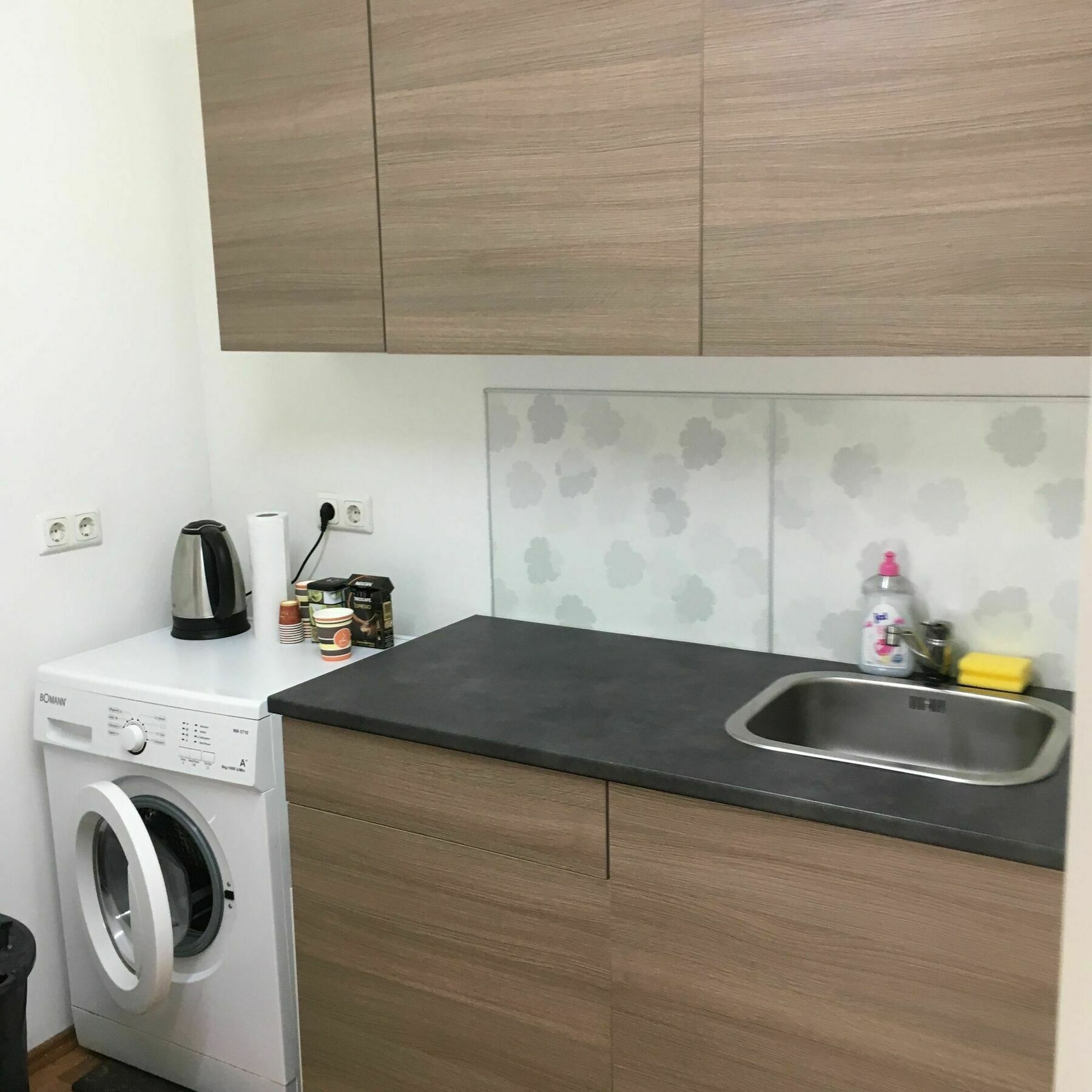 Kn Kahtan Boarding House Apartment München Exterior foto